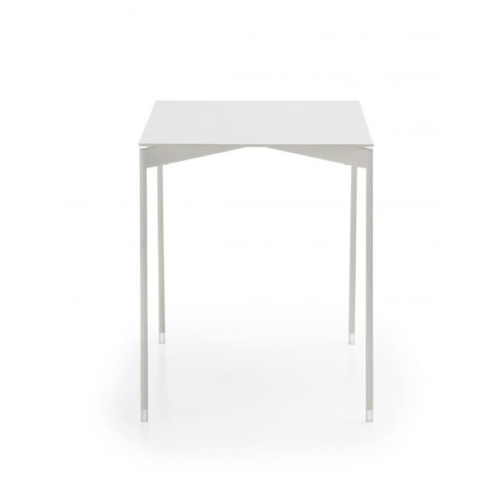 CHIC table CS30